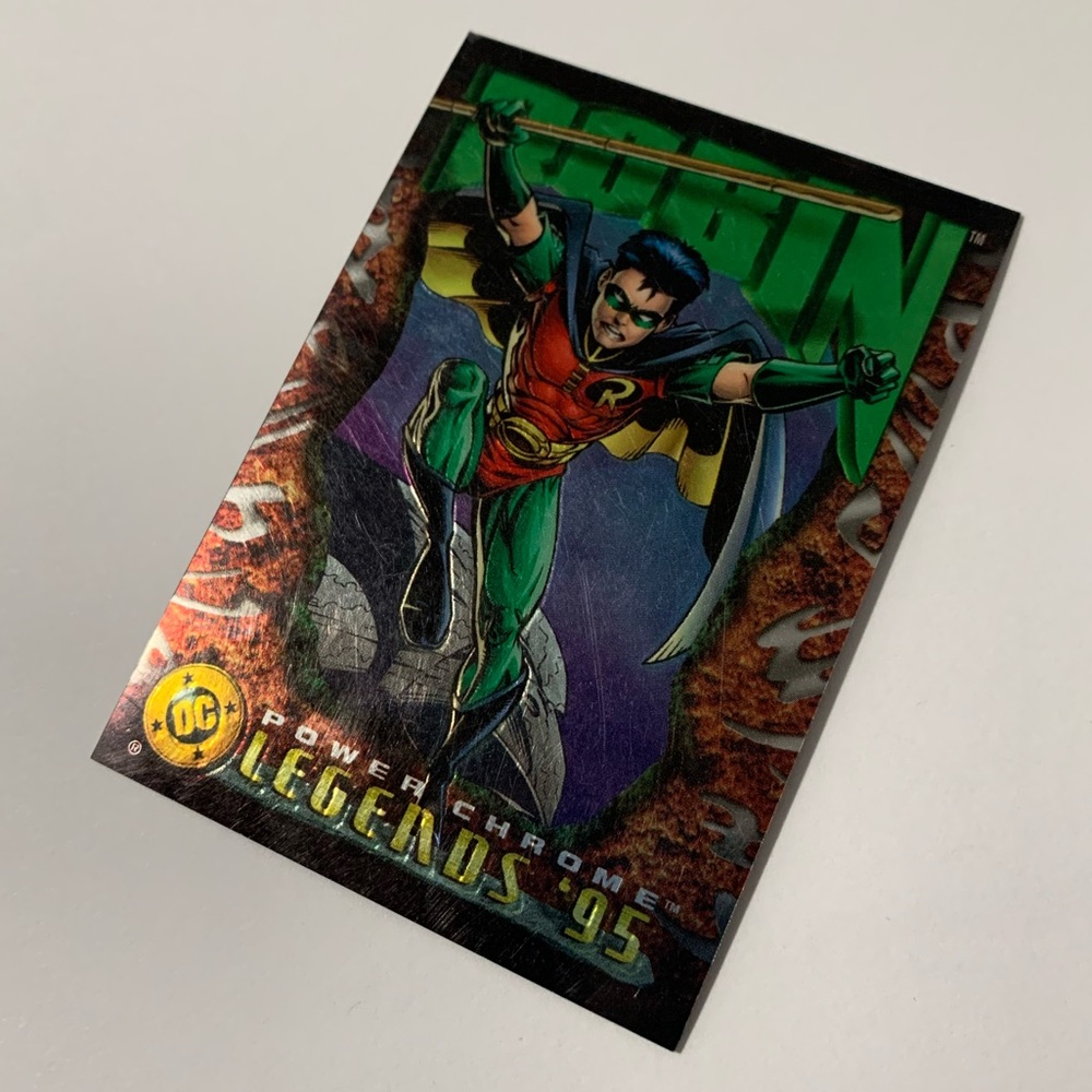 Robin DC Legends ‘95 SkyBox Card - Picture 3 of 6